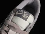 Air Jordan 1 Retro Low Dior 7.jpg