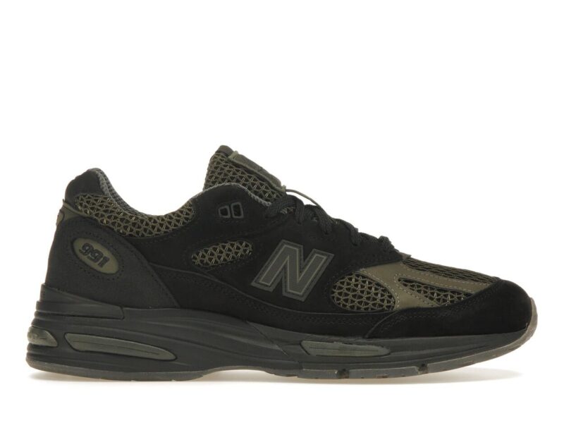 New Balance 991v2 MiUK Stone Island Black