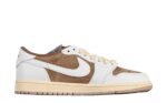 Air Jordan 1 Retro Low OG Travis Scott Sail Shy Pink 2